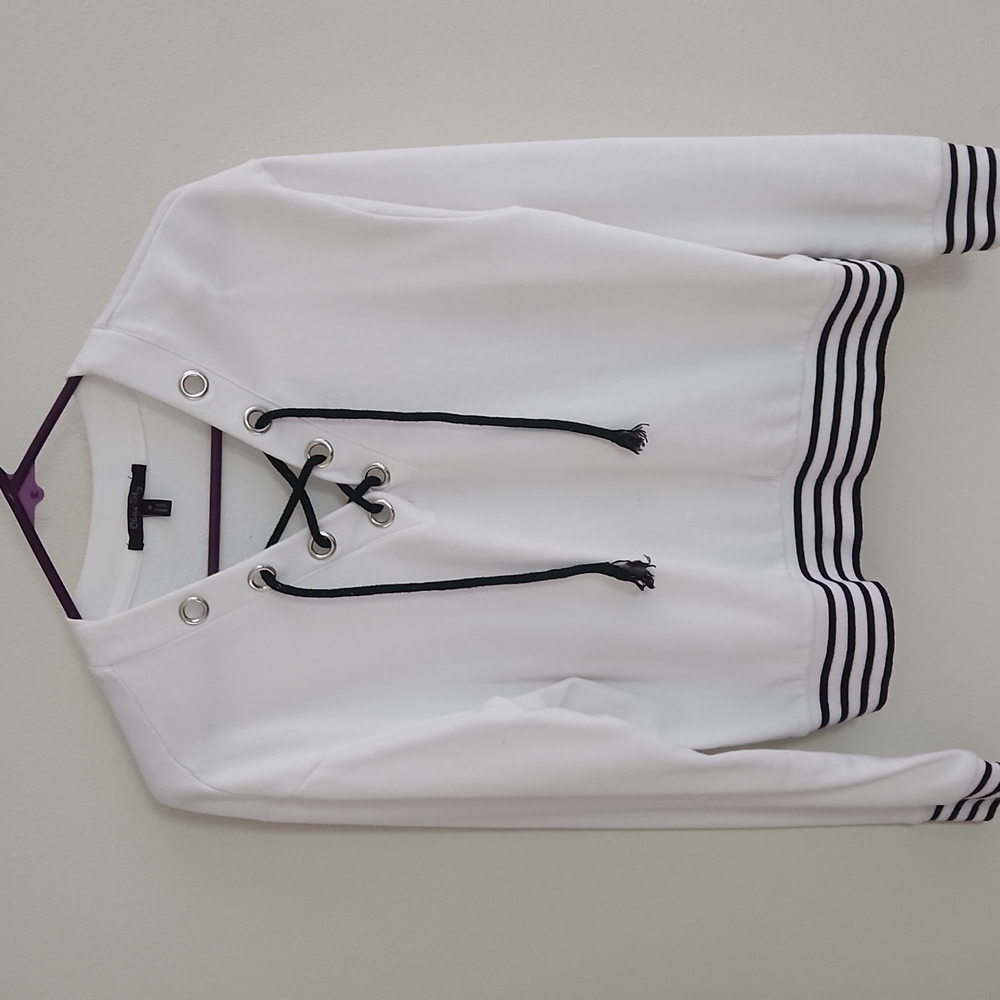 Women's sweatshirt